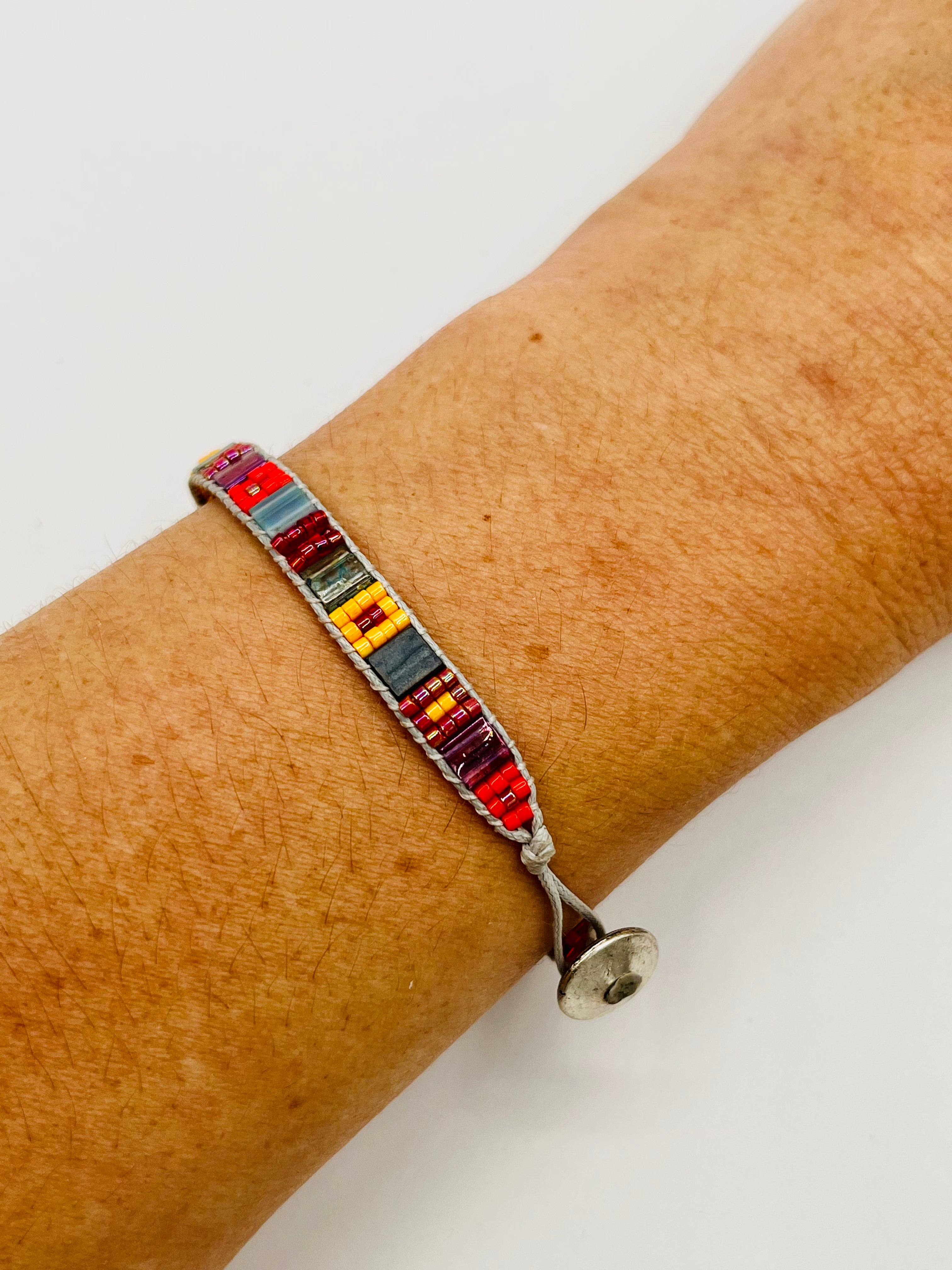 Hilo Single Bracelet- 1 strand