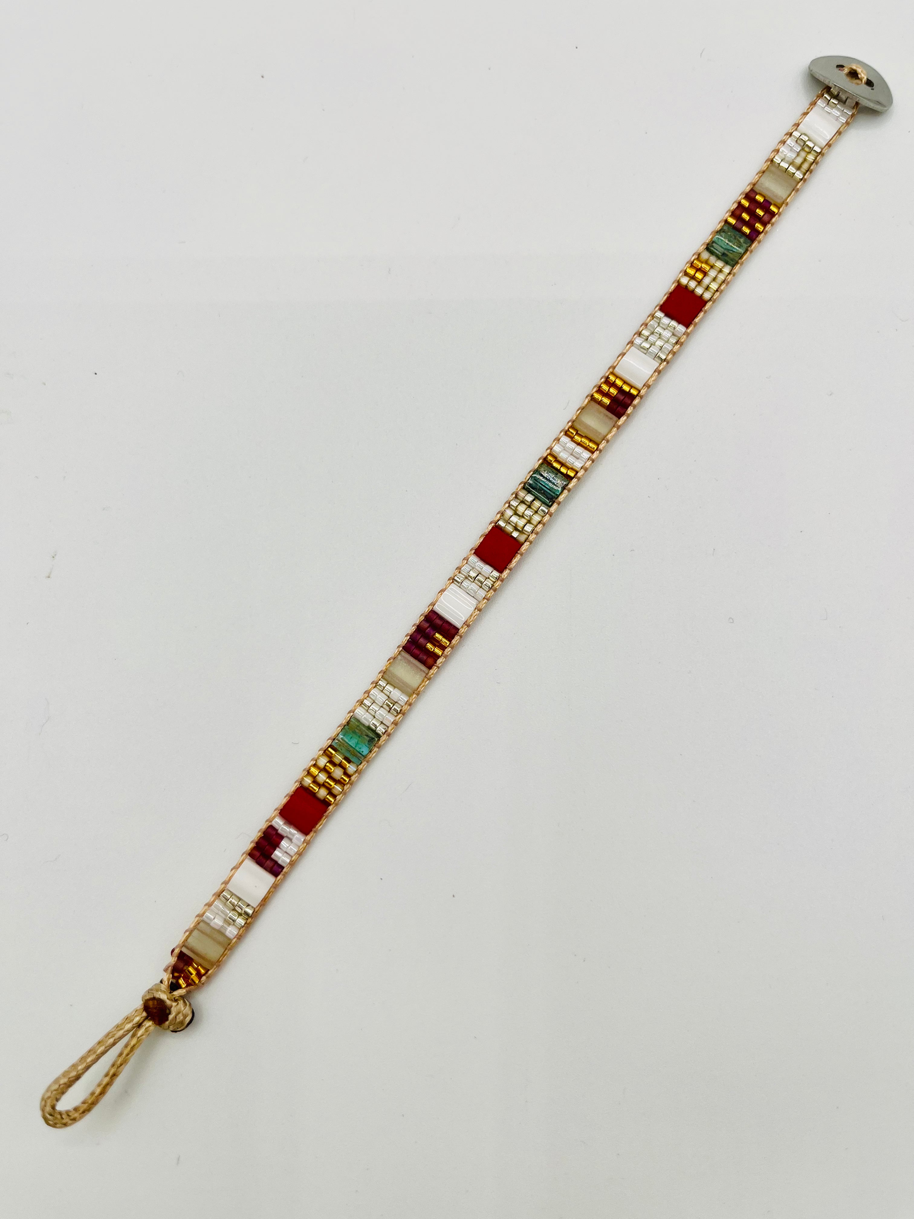 Hilo Single Bracelet- 1 strand