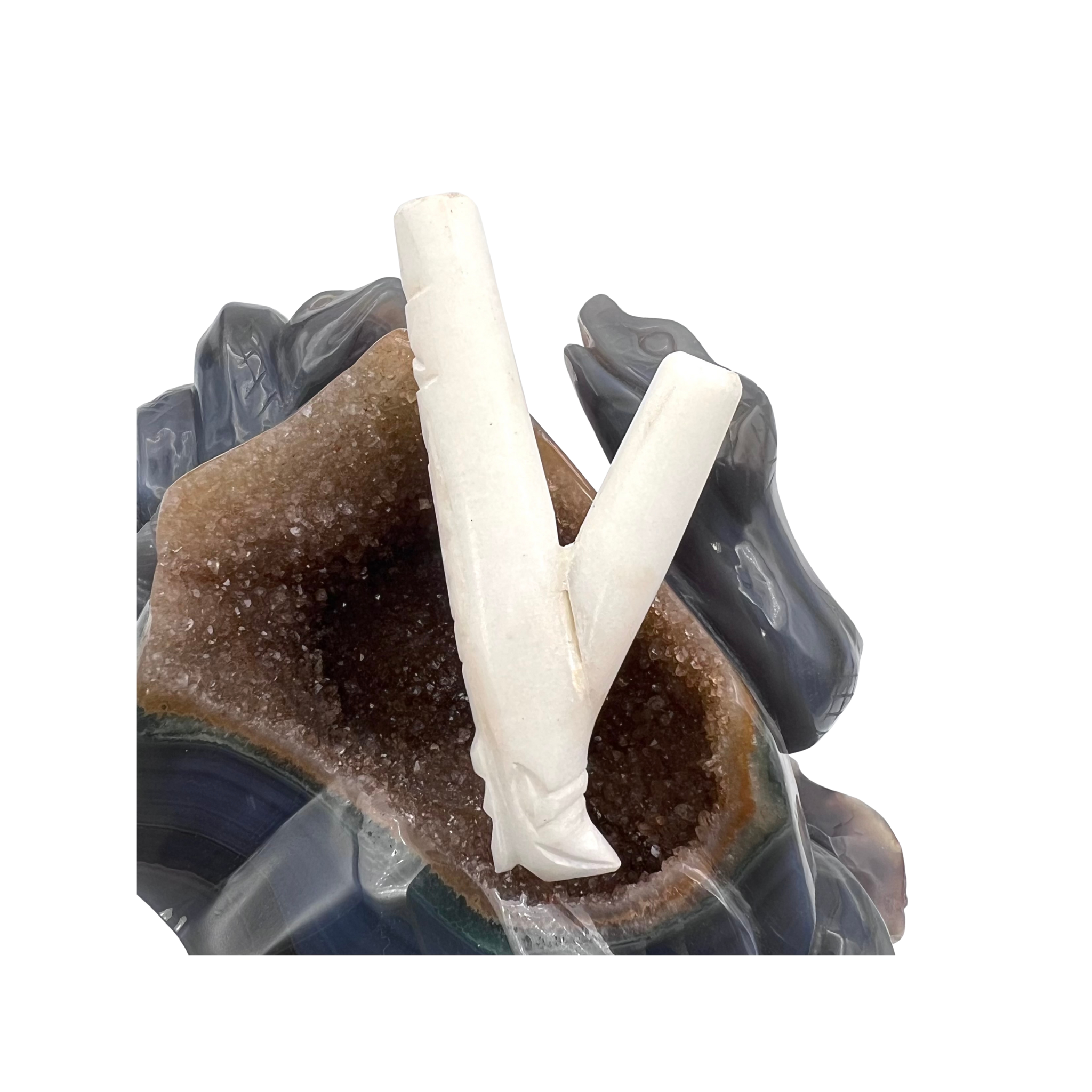 Condor Kuripe en pierre blanche