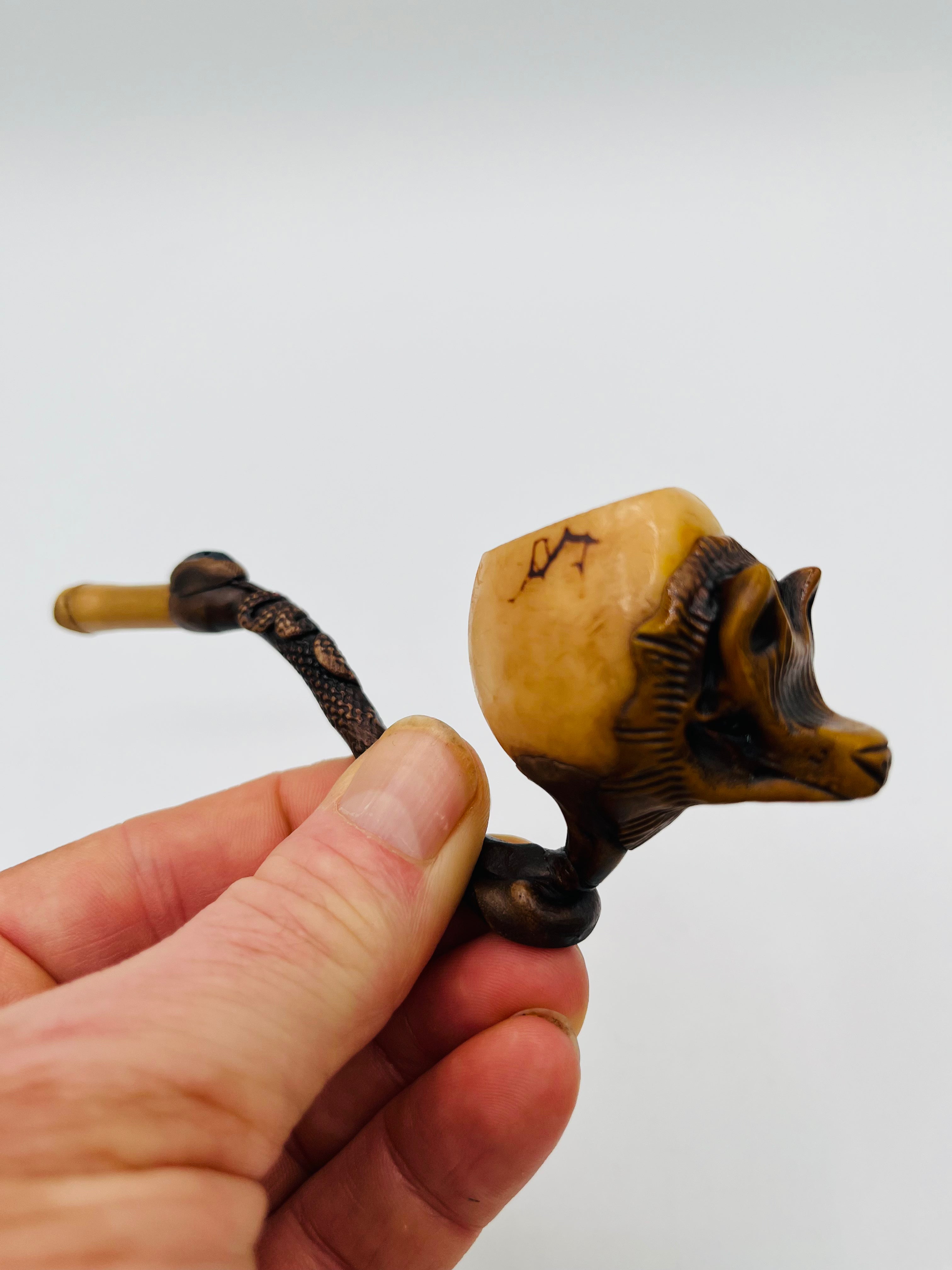 Curved Tagua Classic Pipe