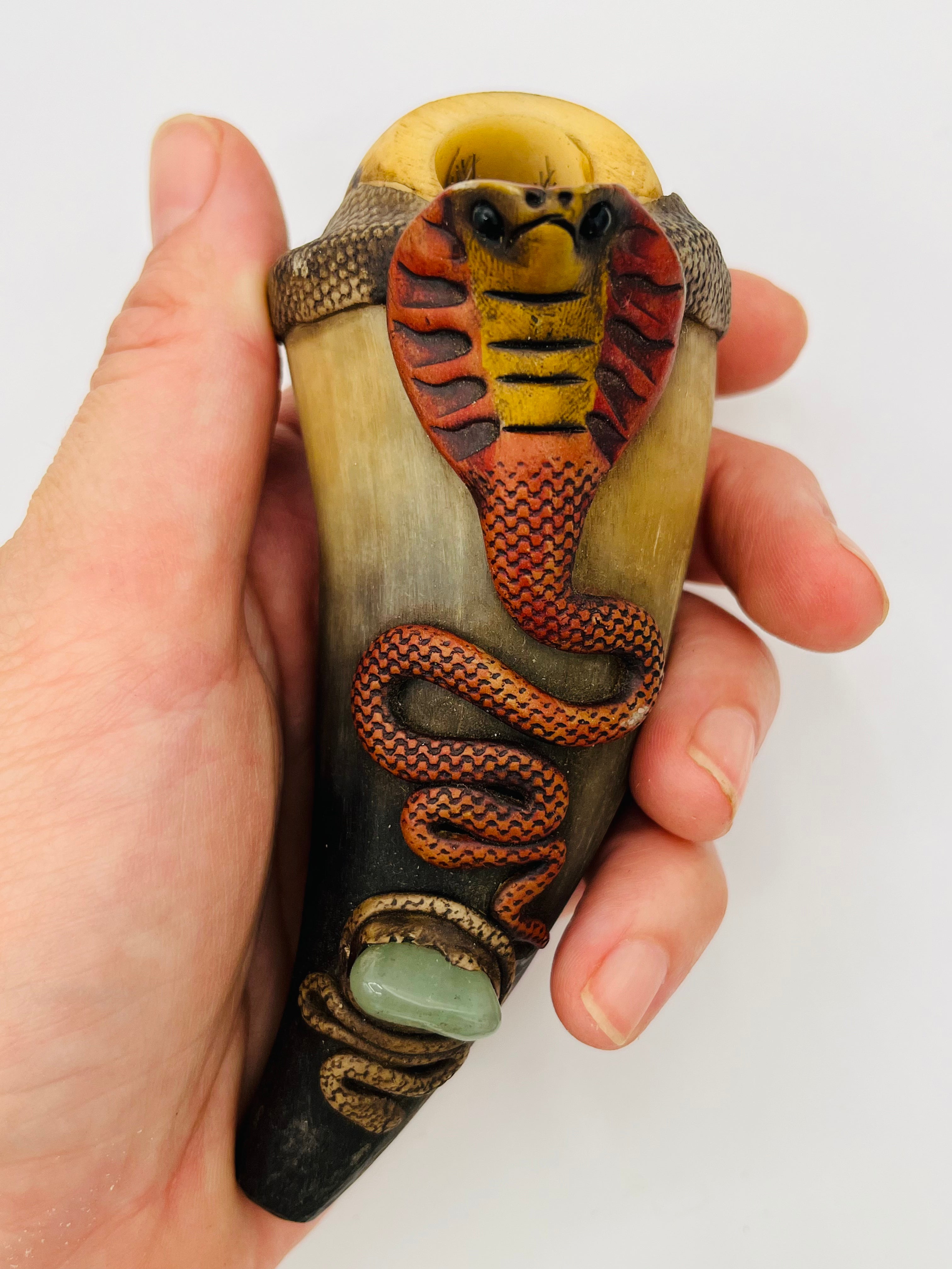 Tagua Seed Head-Bull Horn Pipe