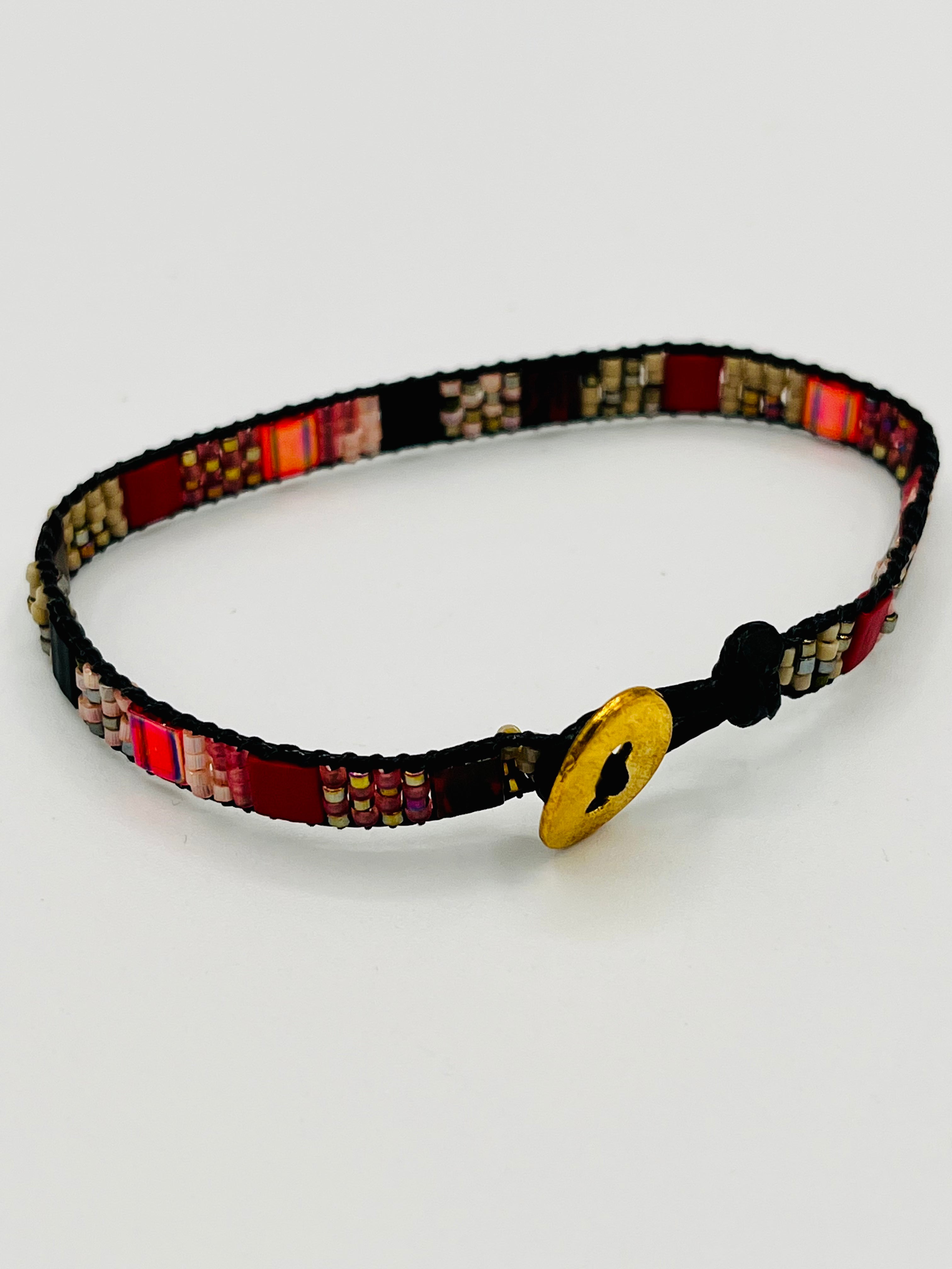 Hilo Single Bracelet- 1 strand