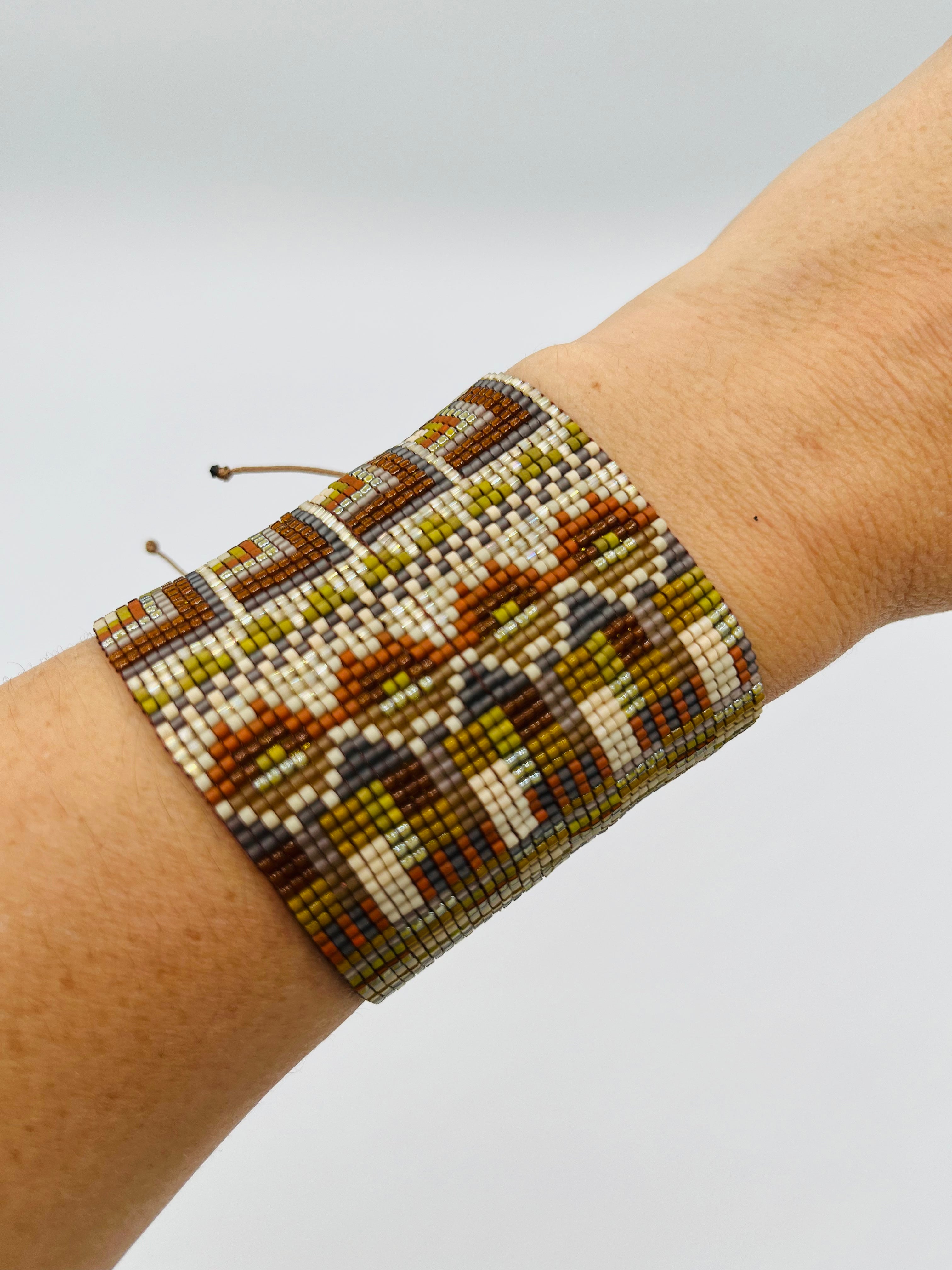Nativo Cuff Wide Adjustable