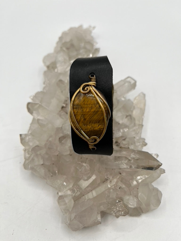 Leather Gem Buckle Bracelet