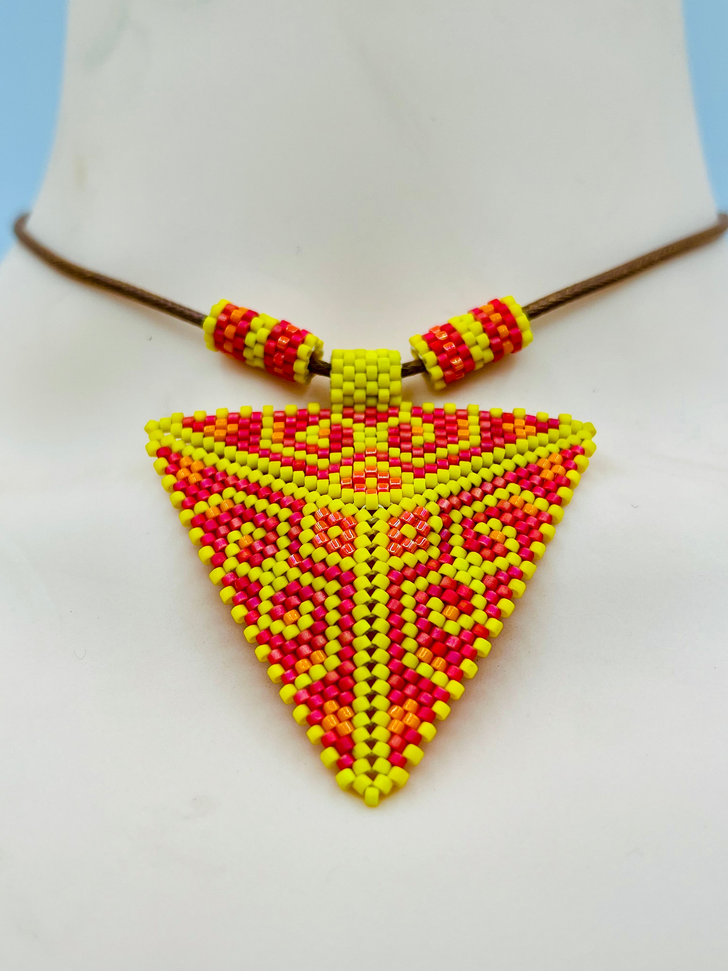 Collier Pyramide