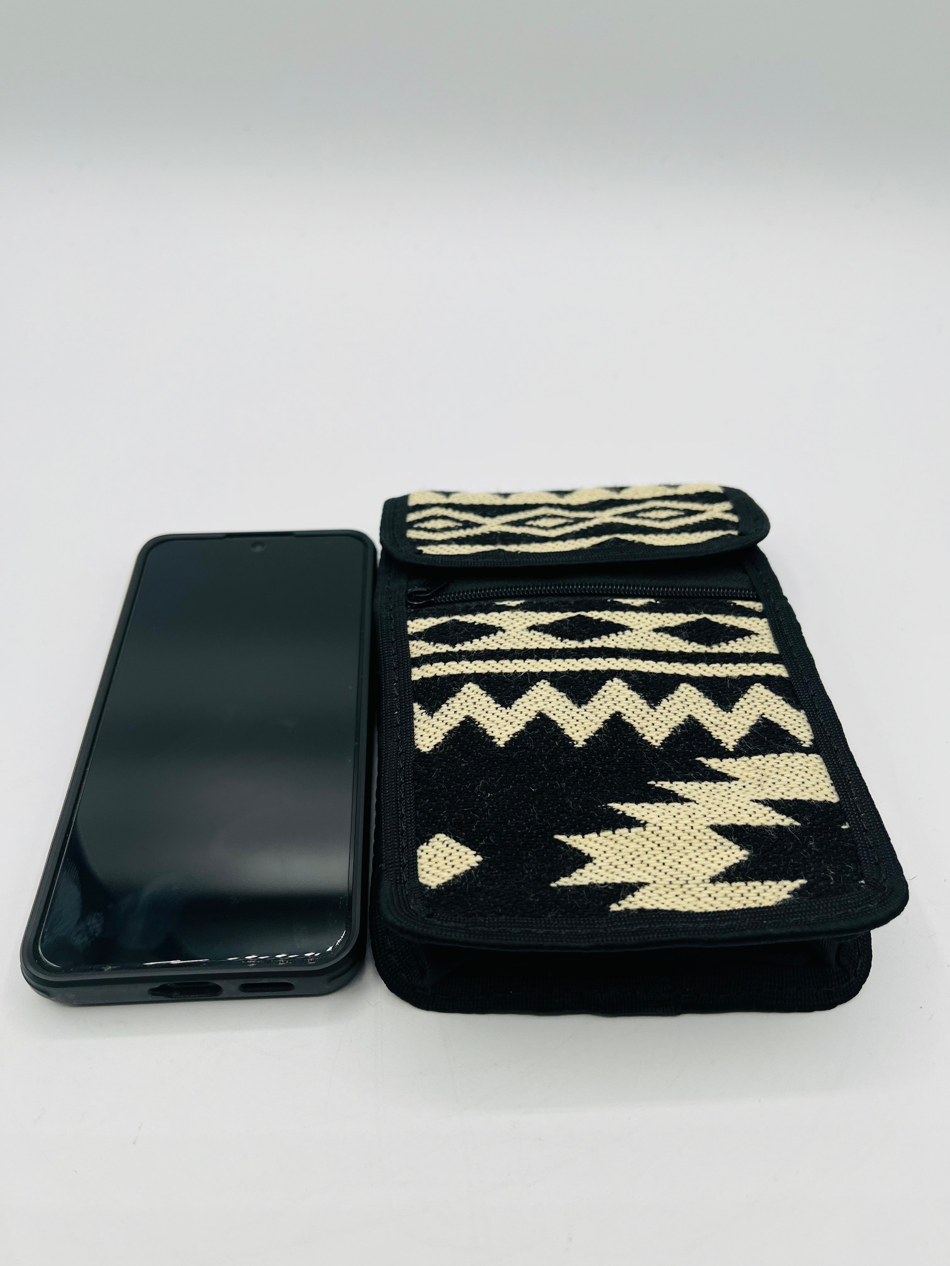 Chompa Cellphone/Medicine Bag