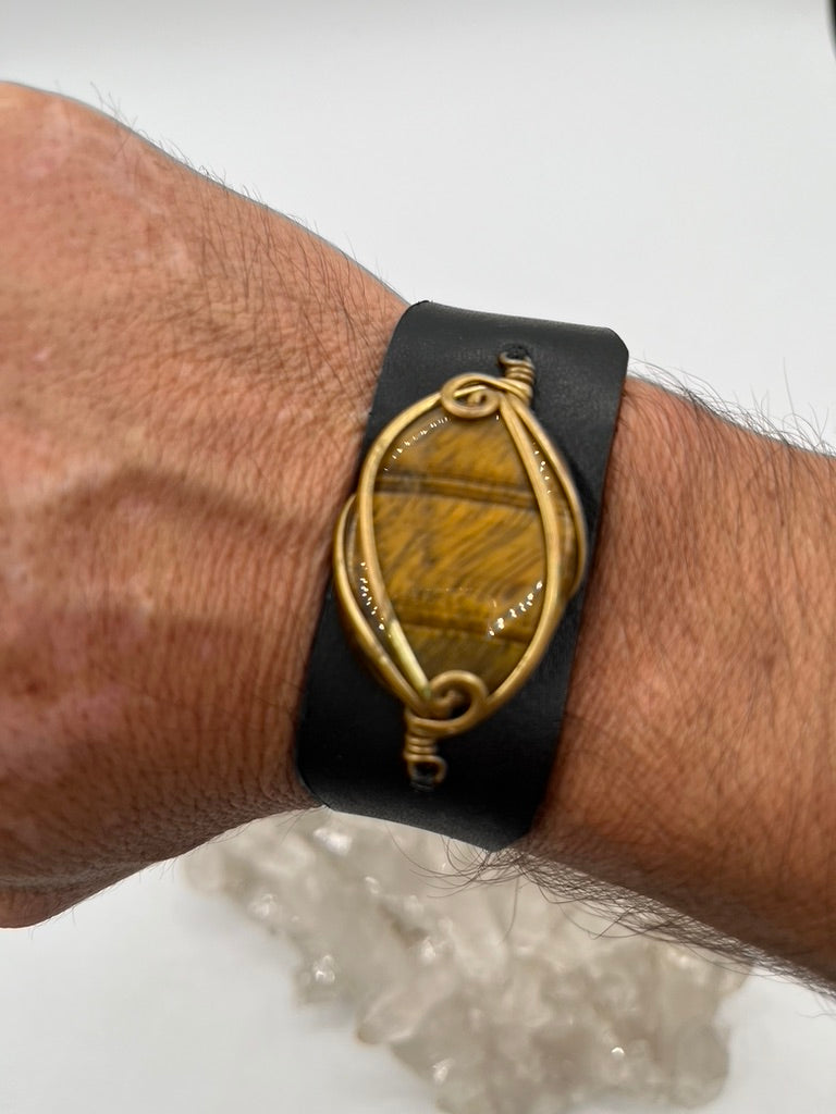 Leather Gem Buckle Bracelet