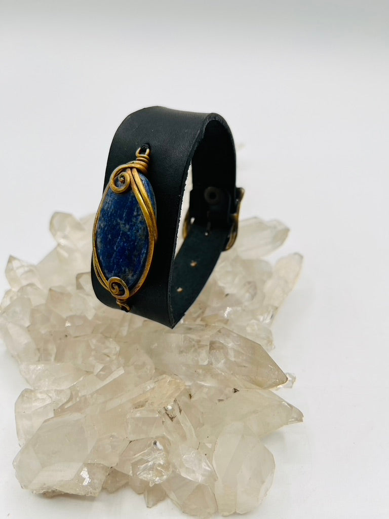 Leather Gem Buckle Bracelet