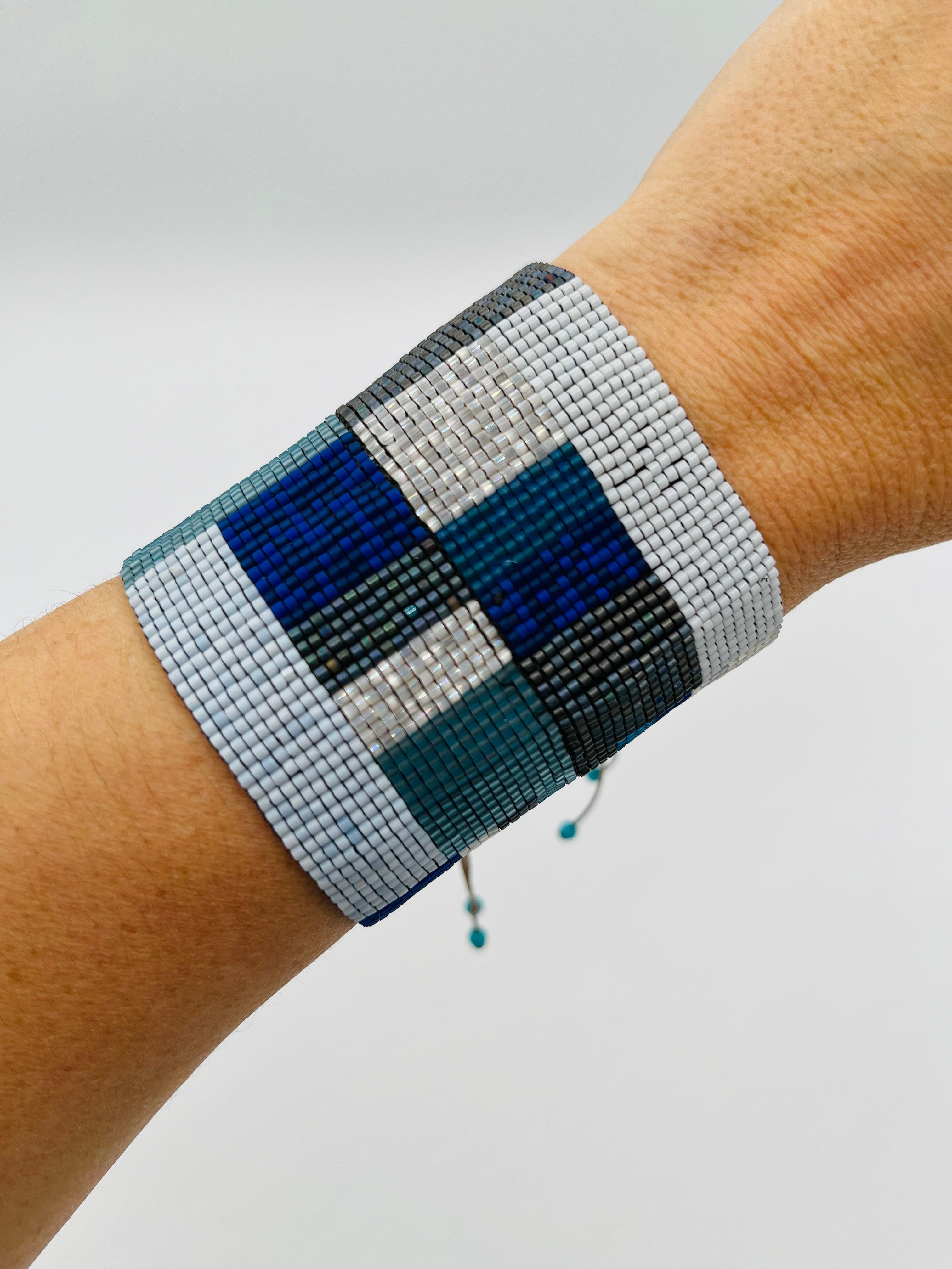 Nativo Cuff Wide Adjustable