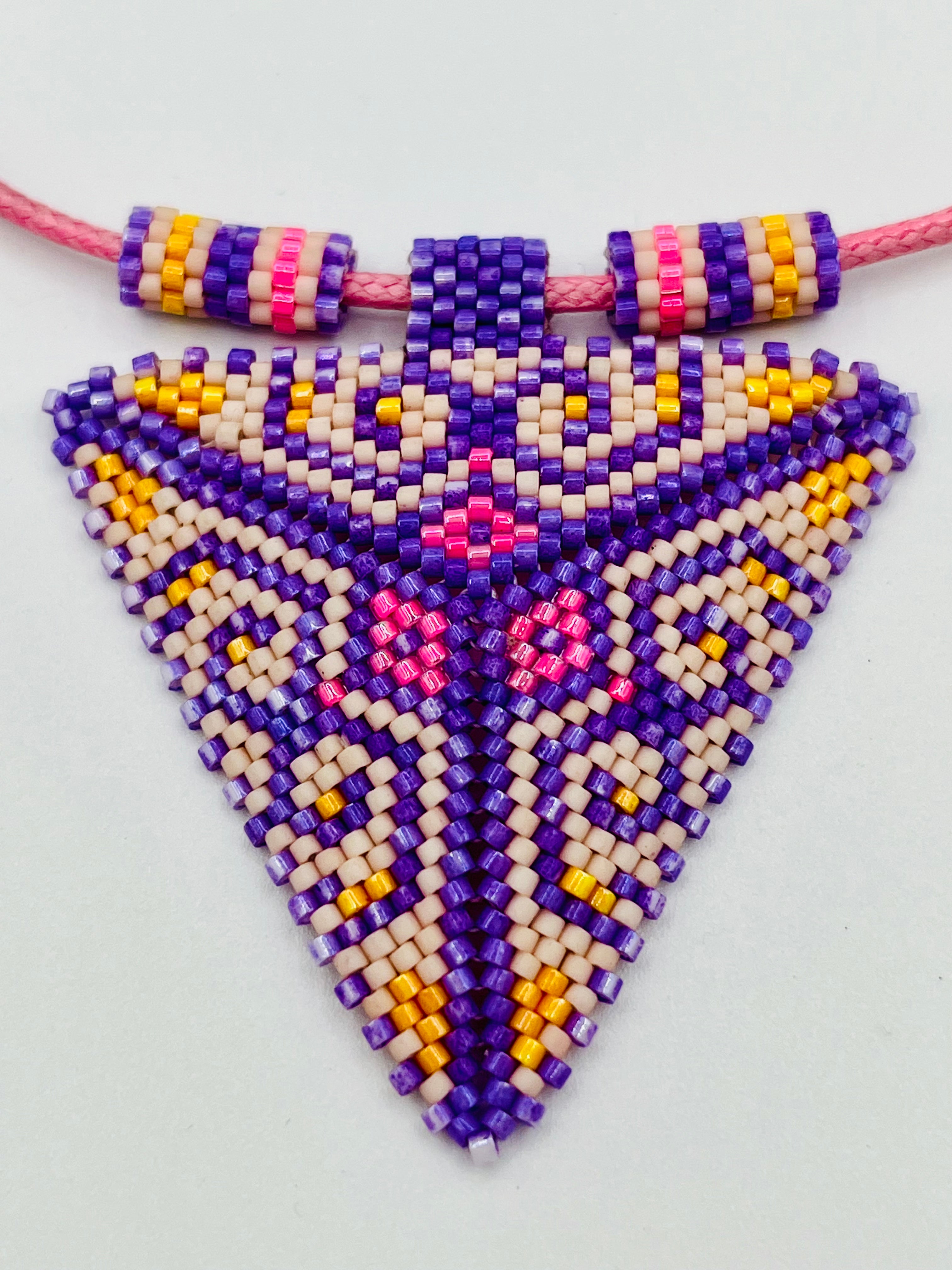 Collier Pyramide