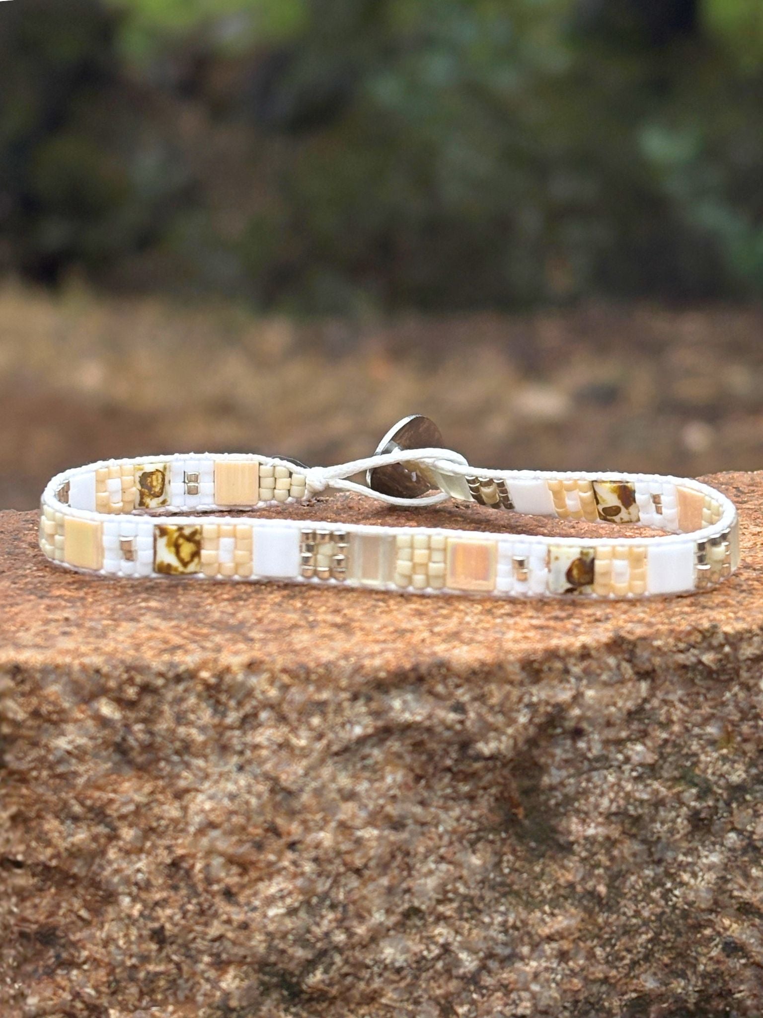 Hilo Single Bracelet- 1 strand