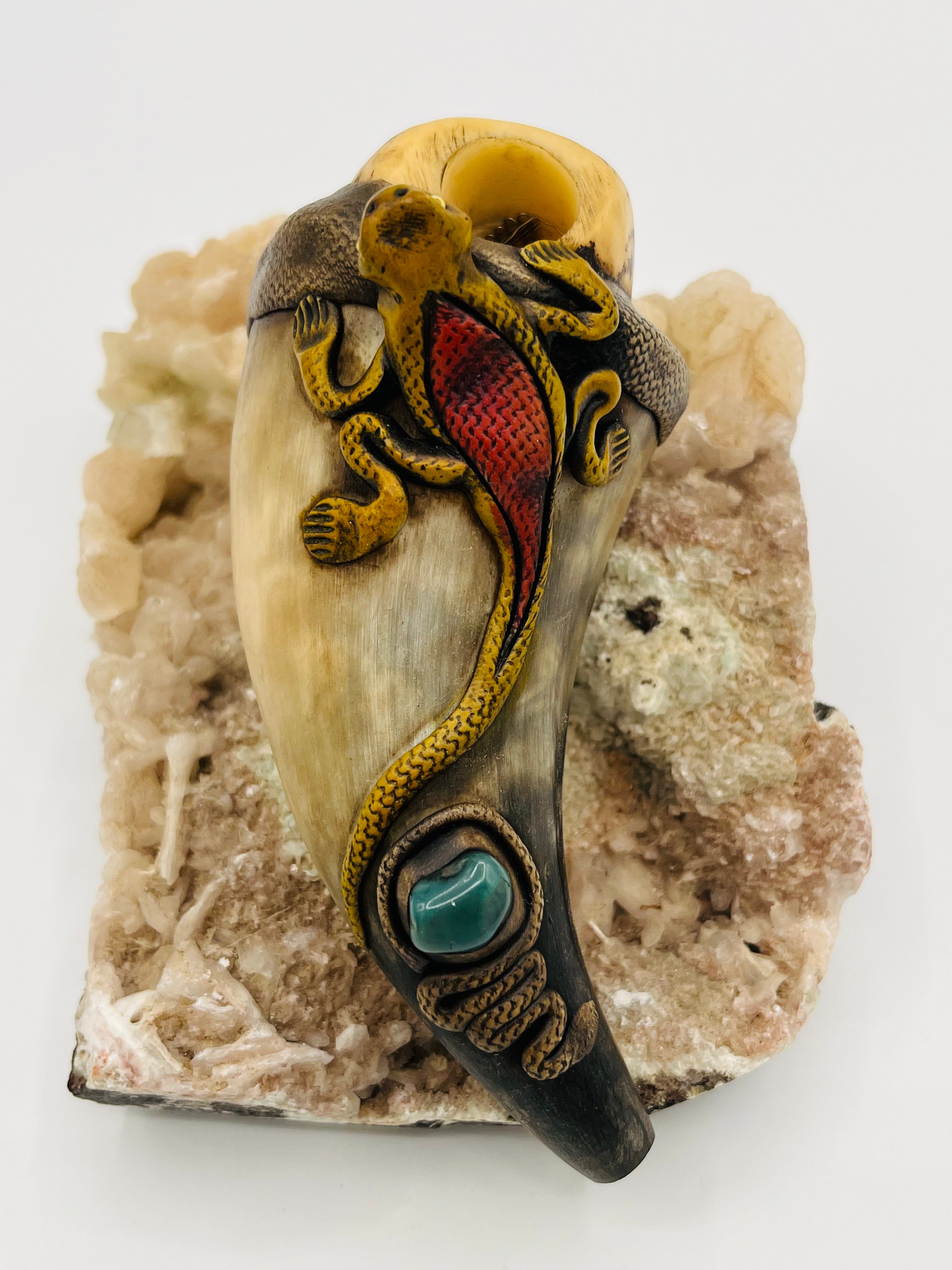 Tagua Seed Head-Bull Horn Pipe