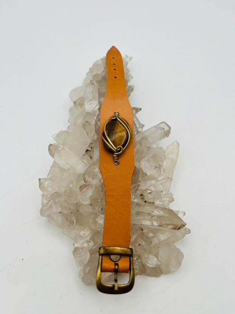 Leather Gem Buckle Bracelet