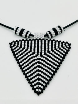 Collier Pyramide