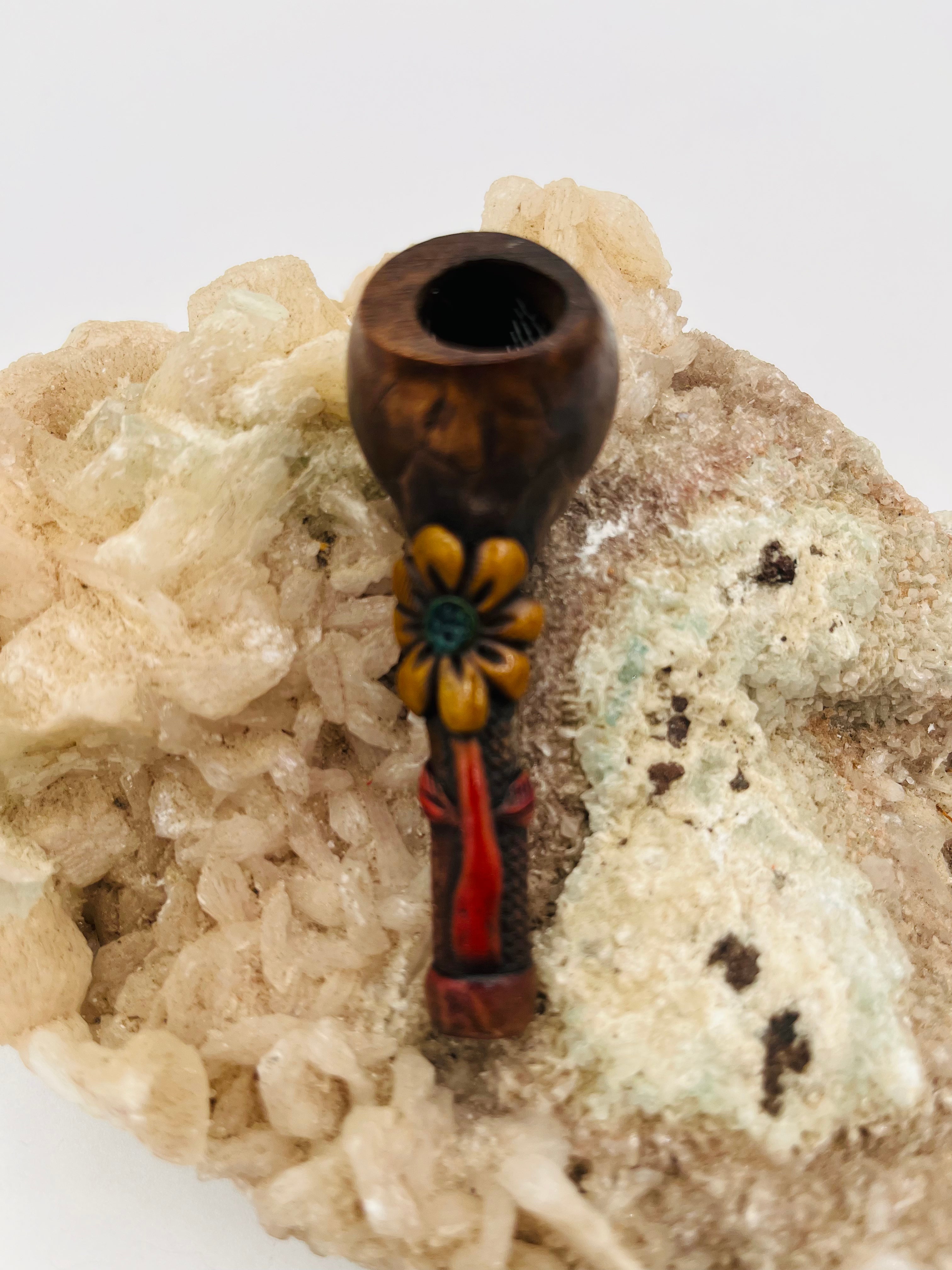 One Hitter Totem Pipe