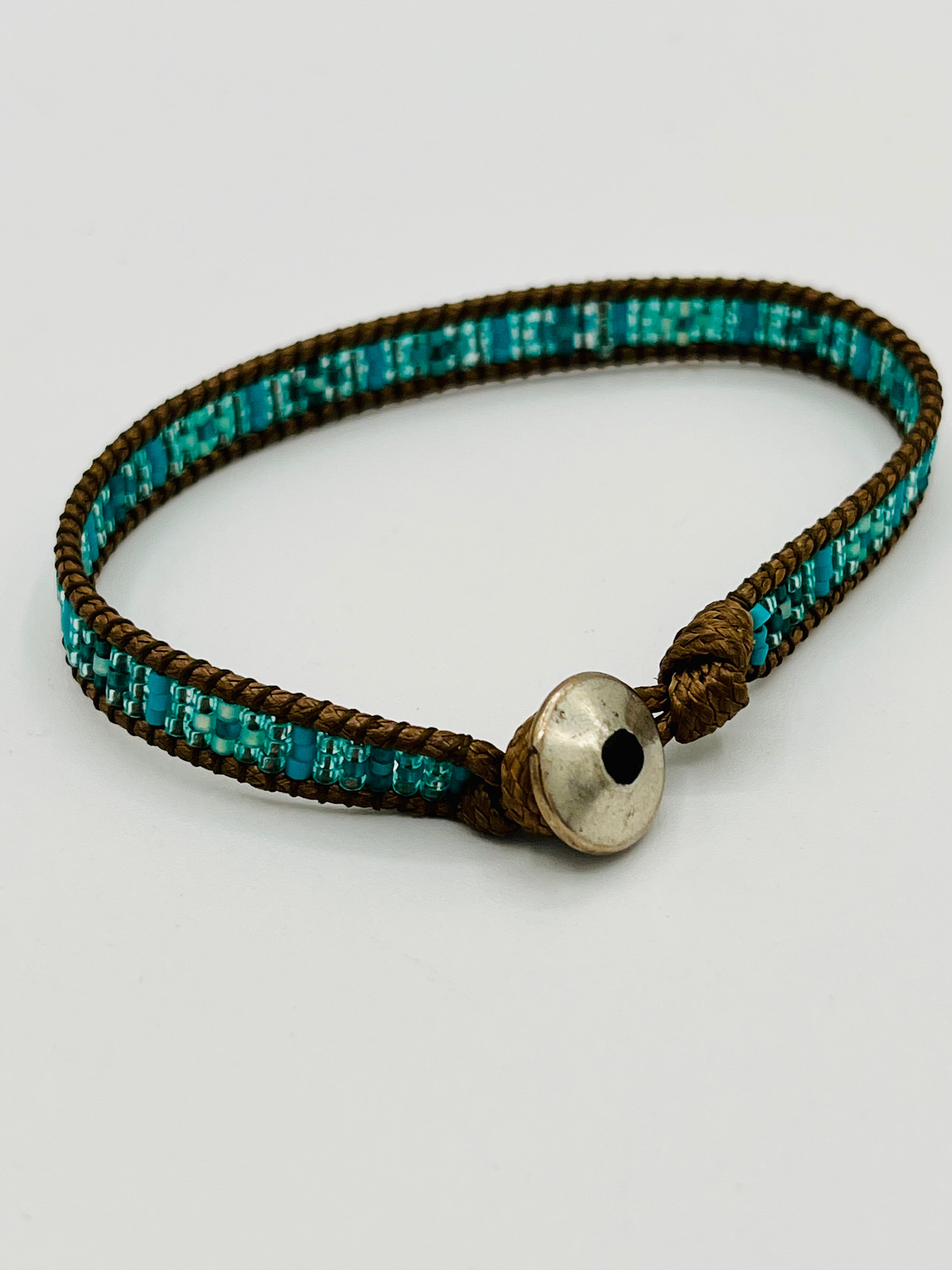 Beaded Mini Cruz - 1 strand