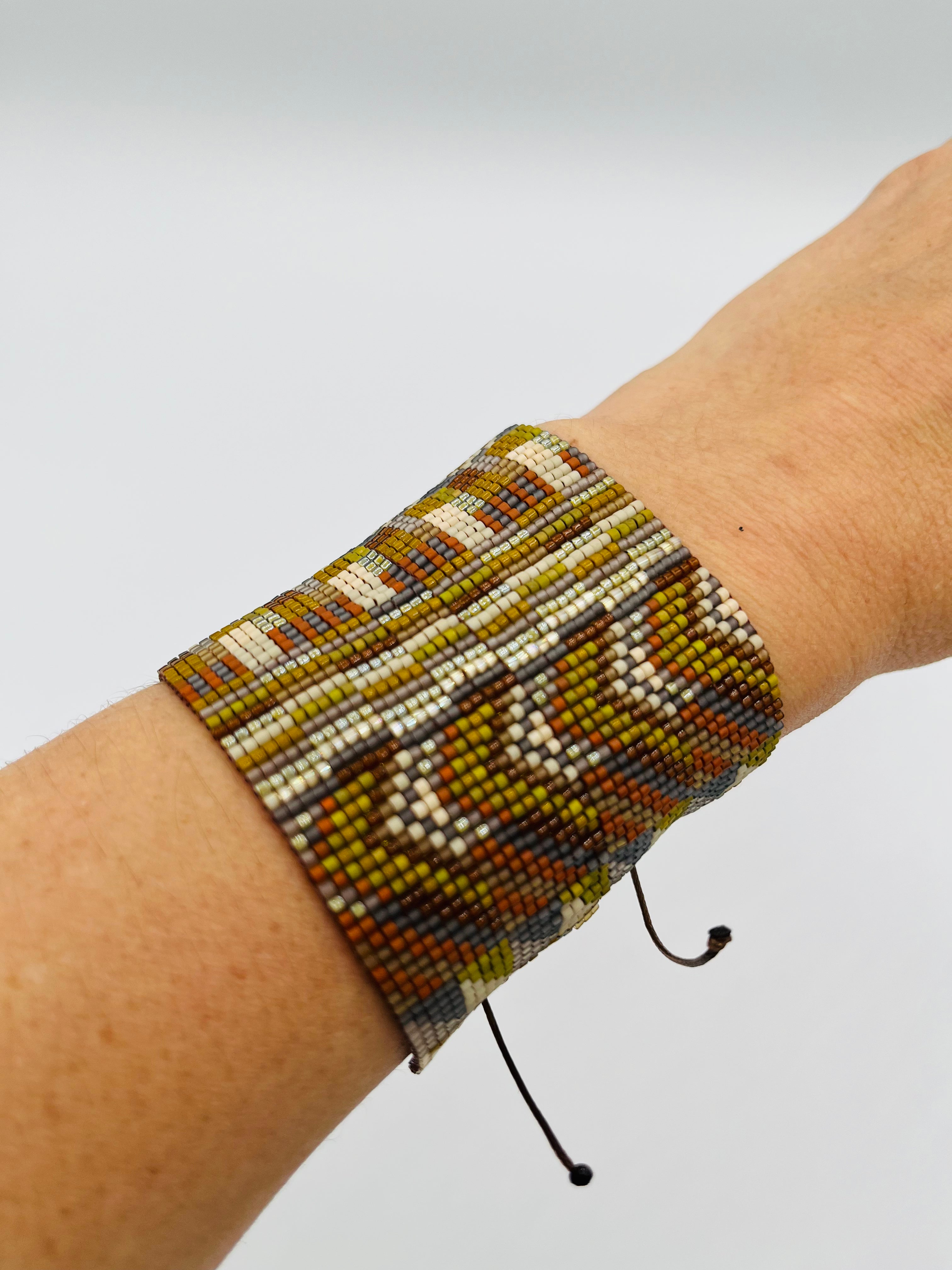 Nativo Super Wide Bracelet/Cuff