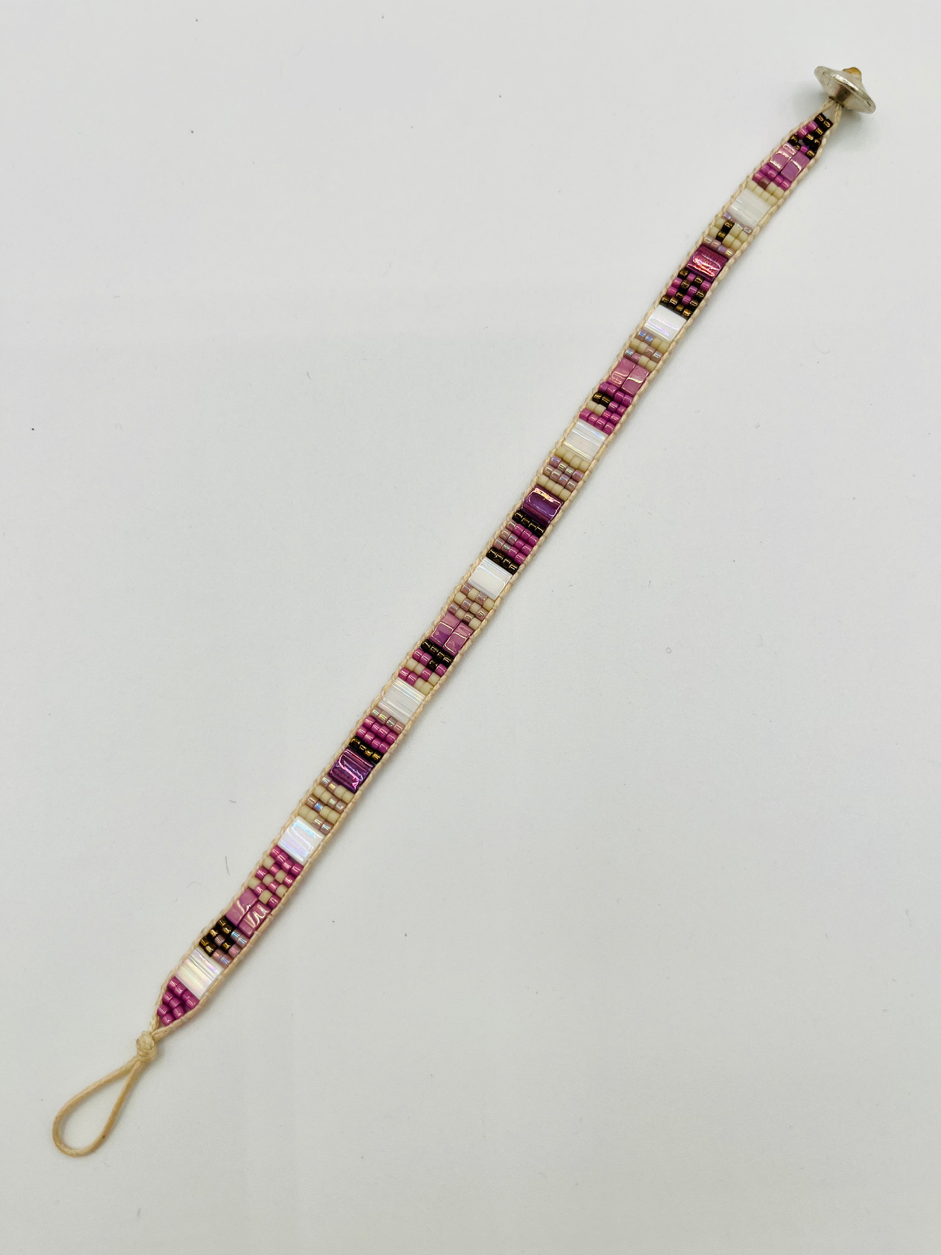 Hilo Single Bracelet- 1 strand