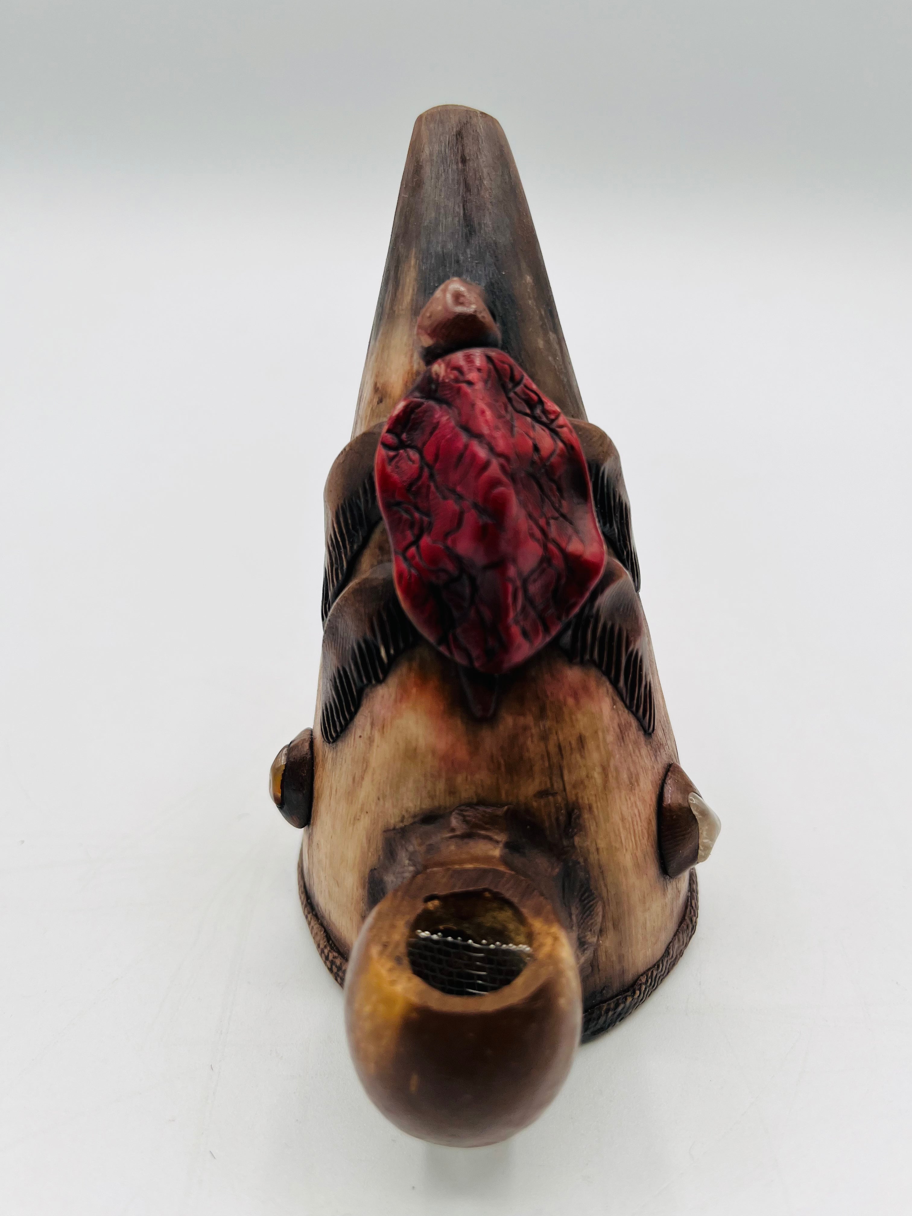 Cuerno with Coconut Seed Pipe