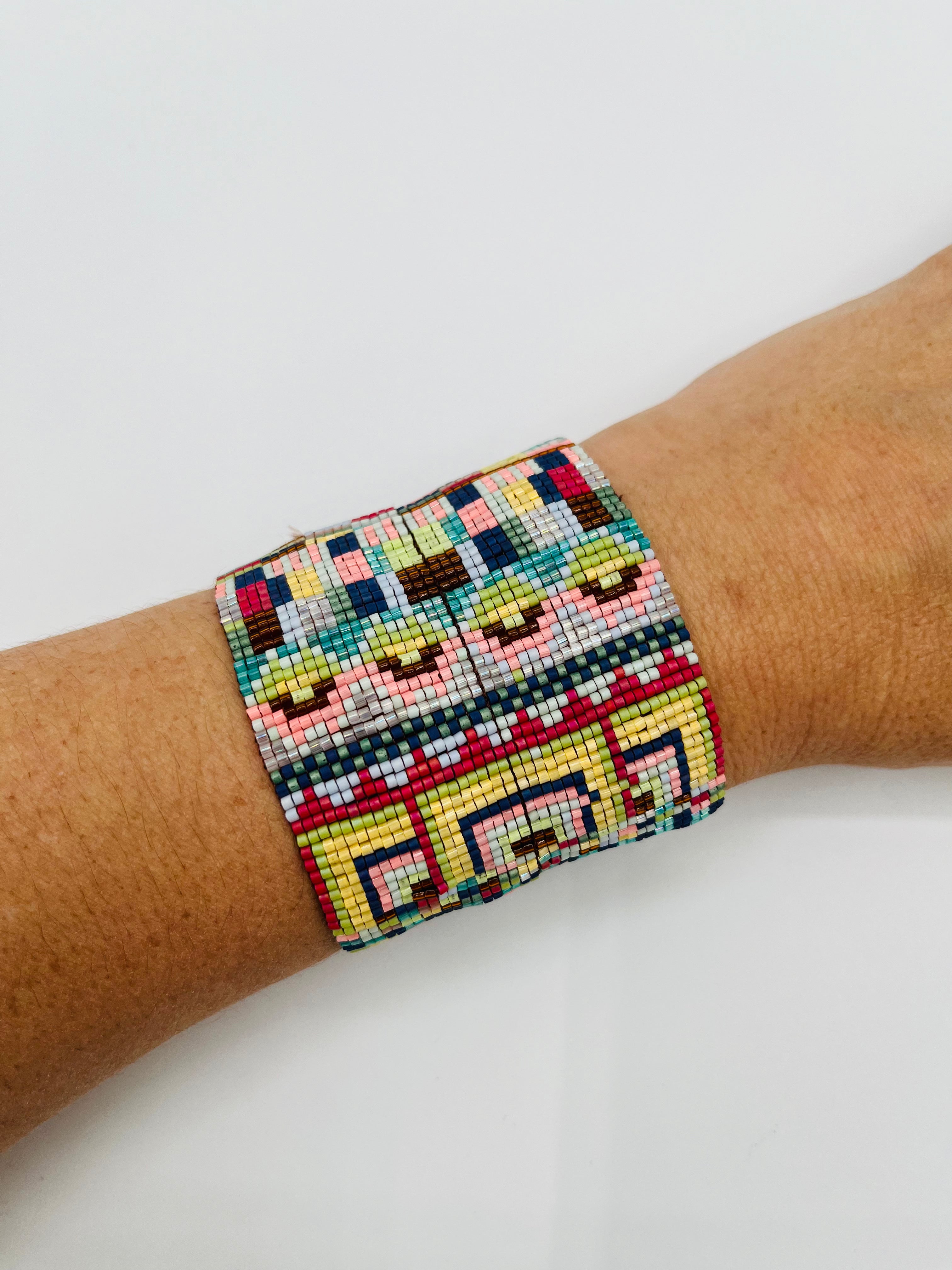 Nativo Cuff Wide Adjustable
