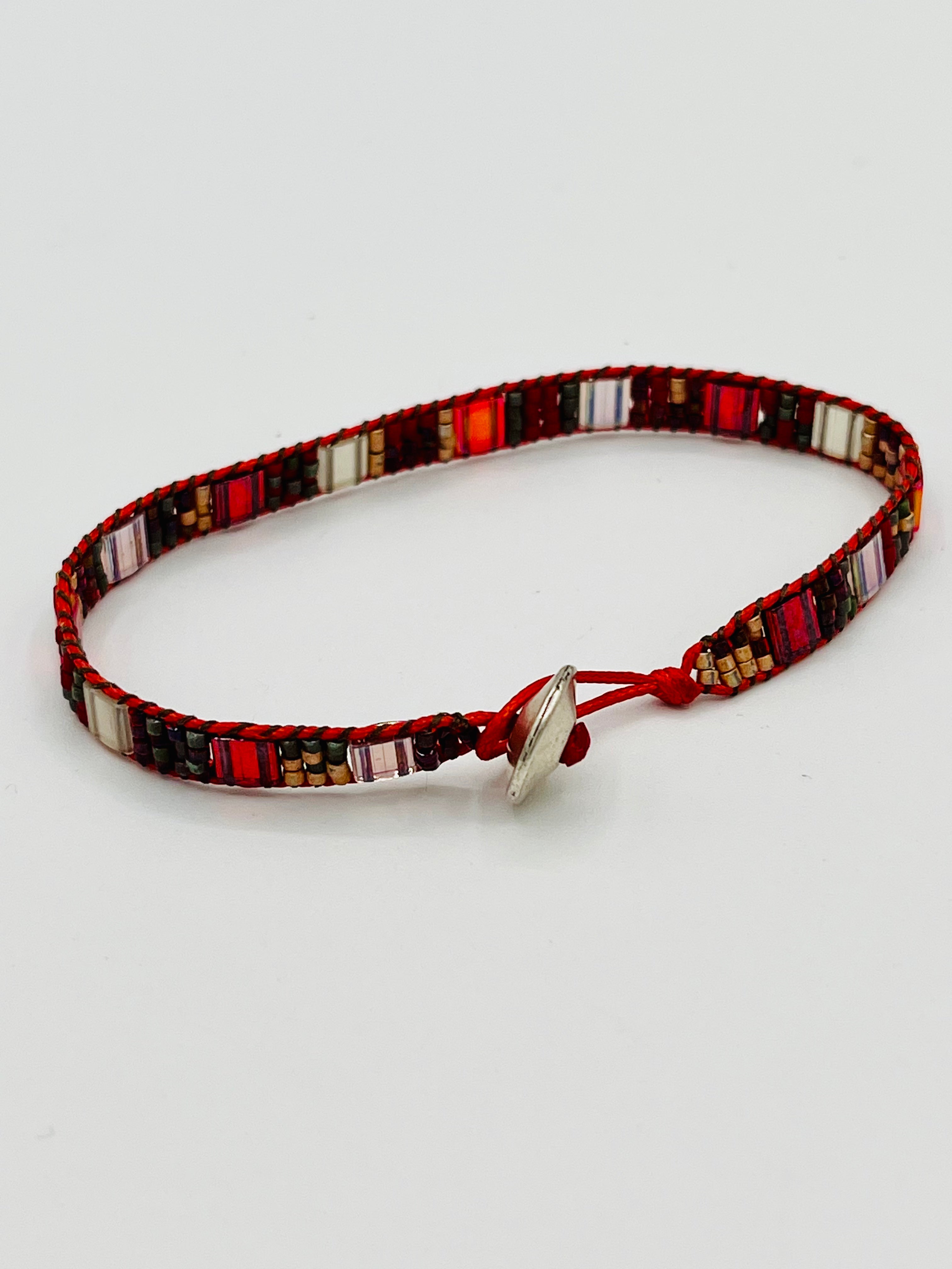 Hilo Single Bracelet- 1 strand