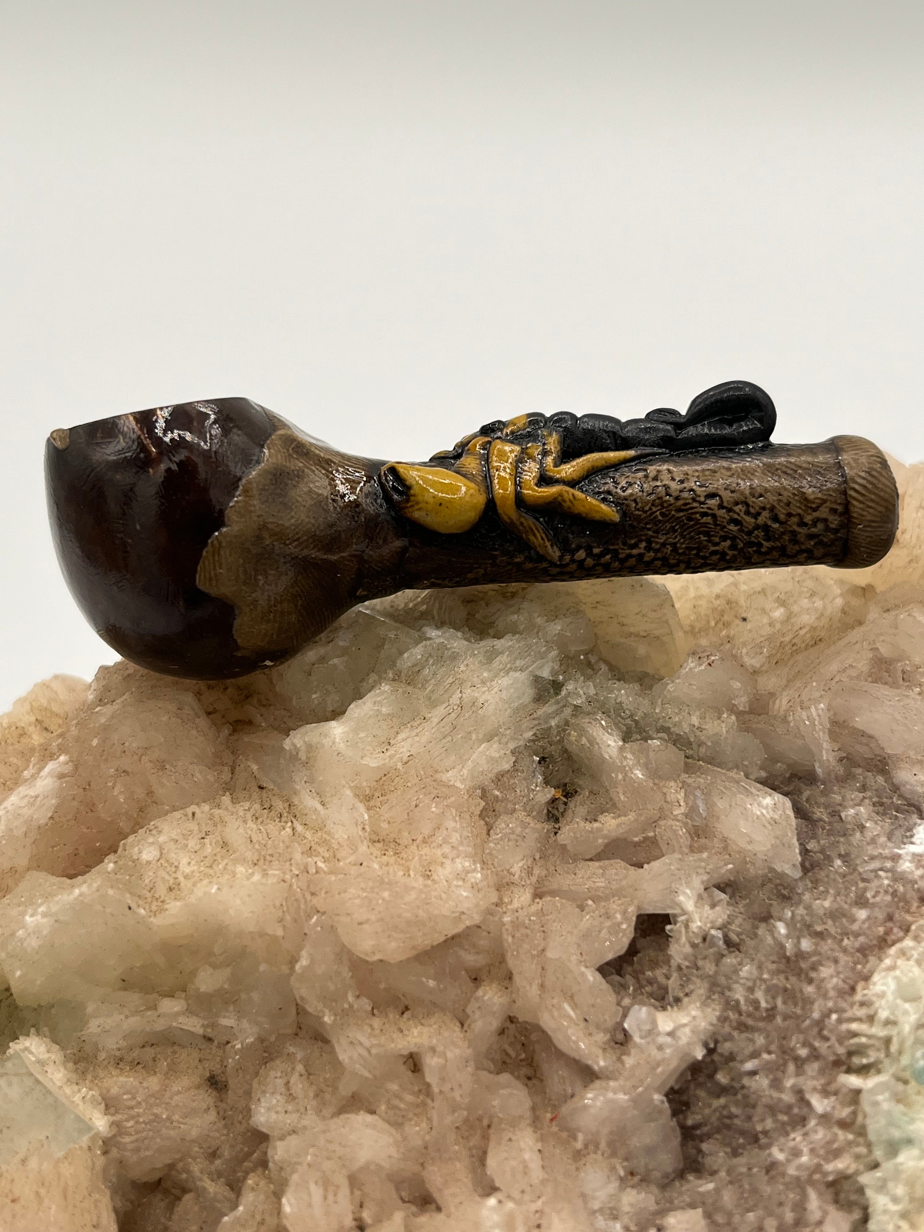 One Hitter Totem Pipe