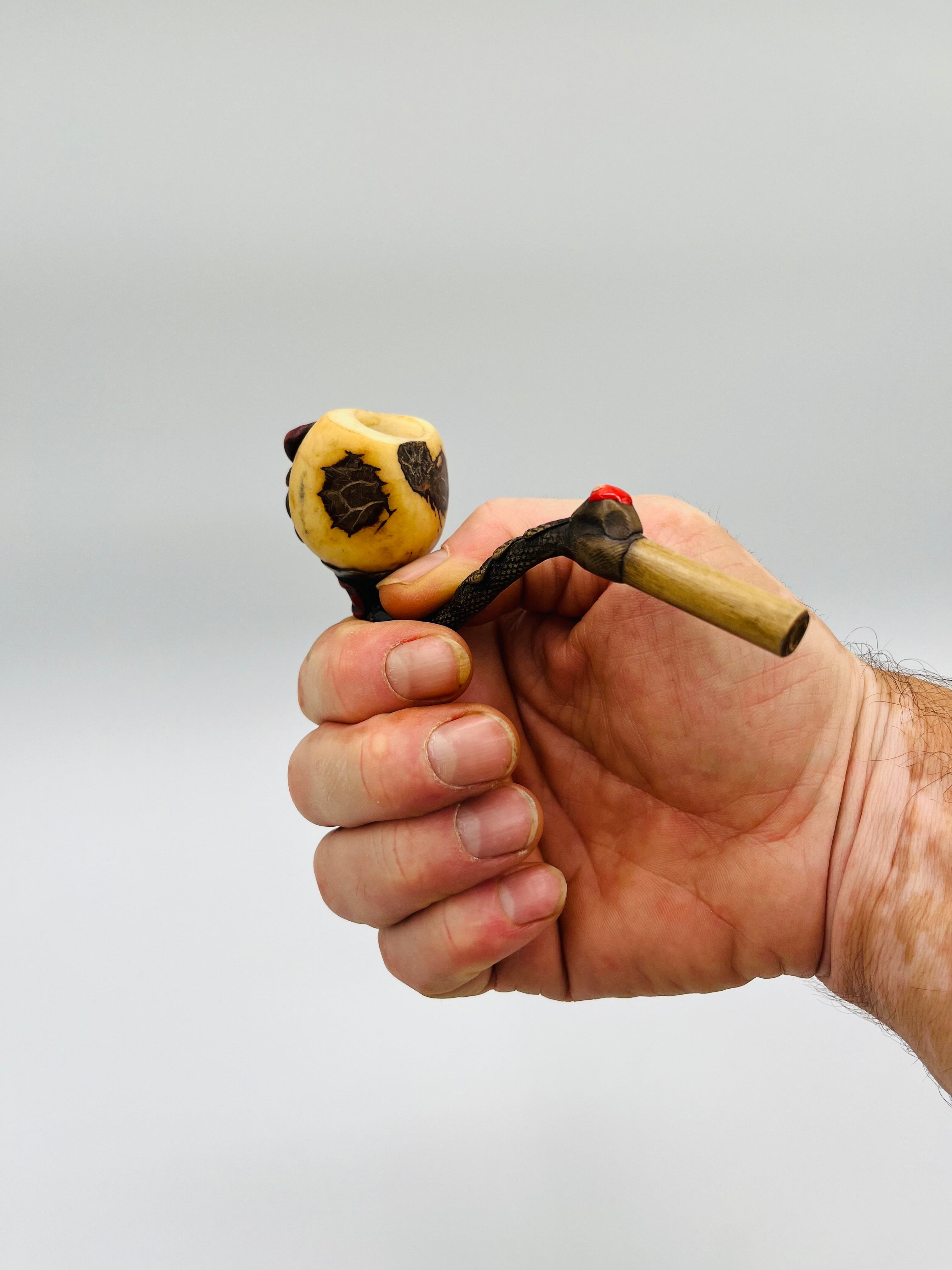 Curved Tagua Classic Pipe